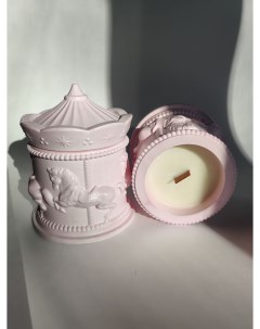 Свеча из соевого воска в шкатулке Карусель Молоко и мёд Millas candles