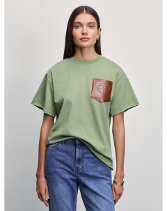 Свободная футболка с кожаным карманом Zarina
