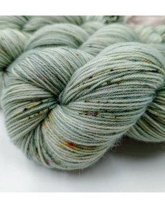 Носочная пряжа 75 шерсть меринос 25 полиамид 420м 100гр оливка Wonder yarn