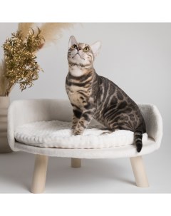 Лежанка диванчик 55х55 см на ножках для кошек и собак мелких пород молочная Главгавторг