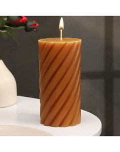 Свеча цилиндр ароматическая витая Лаванда и цитрус 7 5х15 см Nobrand