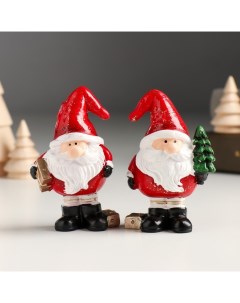 Сувенир полистоун Дед Мороз в красном колпаке с елочкой подарком МИКС 5х3 8х8 2 см Nobrand
