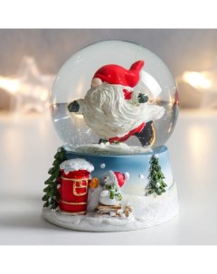 Сувенир полистоун водяной шар Дед Морозик на лыжах 7х6 7х8 8х см Nobrand
