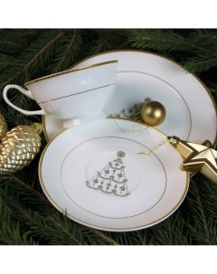 Подарочный набор Новый год тарелка 21 см чайная пара золото костяной фарфор Акку