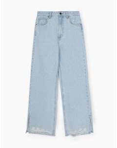 Расклёшенные джинсы с разрезами и рваной отделкой Gloria jeans