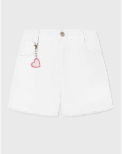 Белые шорты с бахромой и брелоком Gloria jeans