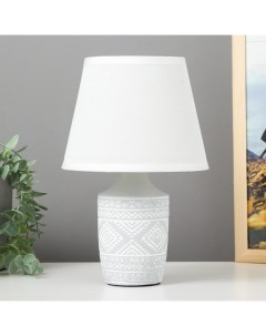 Настольная лампа RISALUX 16529 1WT E14 40Вт белый Nobrand