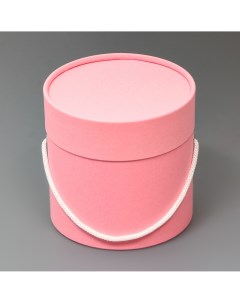 Подарочная коробка круглая розовая с шнурком 12 х 12 см Nobrand