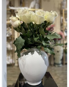 Красивая выпуклая ваза для цветов Надежда Белая 1 шт Aras flowers
