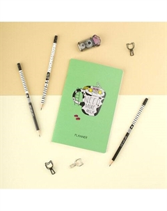 Планер недатированный Milk pool, 32 л, 135х210 мм, на скобе, матовая ламинация, выборочный лак Meshu