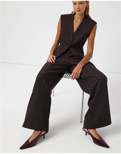 Костюмные брюки шоколадного цвета со стрелками 2mood