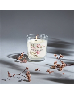 Свеча ароматическая Rose geranium Cozyhome