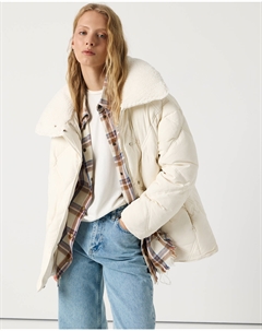 Пуховик с мягким воротником молочного цвета 2mood