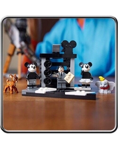 Конструктор Disney 43230 Камера памяти Уолта Диснея Lego