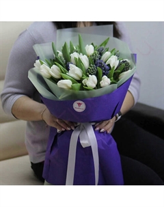 Белые тюльпаны, синие гиацинты Florpro