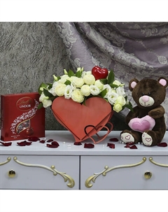 Комбо-набор: Ящик «Ля мур тужур», Мишка с сердцем, Конфеты Lindor Florpro