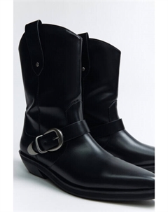 Полусапоги-казаки с декоративными пряжками Befree