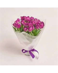 Букет из 25 фиолетовых пионовидных тюльпанов в белой пленке Azalianow цветы. подарки. декор