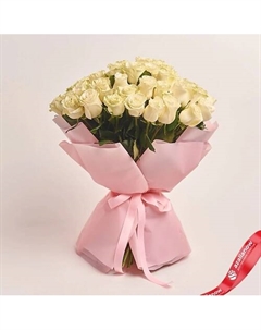 Букет из 51 белой розы 40 см в розовой упаковке Azalianow цветы. подарки. декор