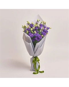 Букет из 11 фиолетовых лизиантусов в серой пленке Azalianow цветы. подарки. декор