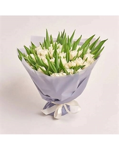 Букет из 51 белого пионовидного тюльпана в сиреневой пленке Azalianow цветы. подарки. декор