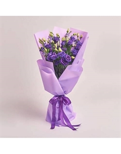 Букет из 11 фиолетовых лизиантусов в сиреневой пленке Azalianow цветы. подарки. декор