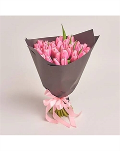 Букет из 51 розового тюльпана в пленке Azalianow цветы. подарки. декор