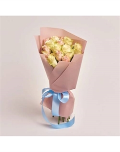 Букет из 15 роз микс в кремовой пленке Azalianow цветы. подарки. декор