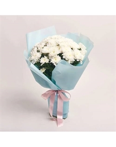 Букет из 11 кустовых белых хризантем в голубой упаковке Azalianow цветы. подарки. декор