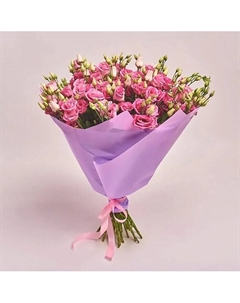 Букет из 25 розовых лизиантусов в сиреневой пленке Azalianow цветы. подарки. декор