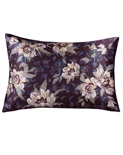 Наволочка Сказки Лазоревый цветок в ежевично-черном 50х70см Mollen
