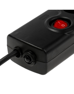 Сетевой фильтр, 5 розеток, 1.5 м, 3500 вт, 3х1 мм2, 16 a, 220 в, c предохранителем, черный Luazon lighting