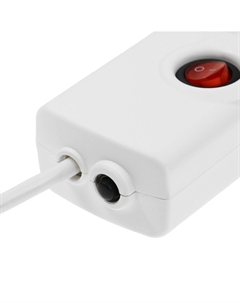 Сетевой фильтр, 5 розеток, 3 м, 3500 вт, 3х1 мм2, 16 a, 220 в, c предохранителем, белый Luazon lighting