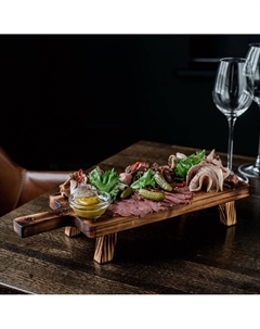 Доска для подачи на ножках, 38×17×6.5 см, обожженная, дерево из натурального кедра Magistro