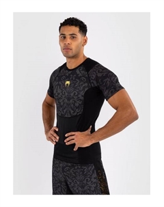 Рашгард Unmatched Topuria Edition Black/Gold S/S Venum