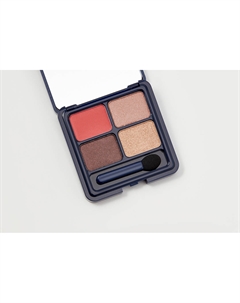 Четырехцветные тени для век VELVET MOON 4.8 г Shu