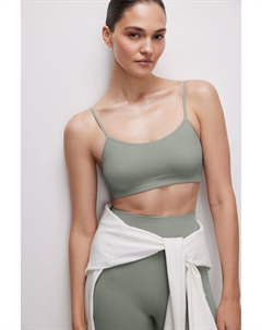 Спортивный топ на тонких бретелях Belle you