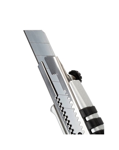 Нож Rage 25мм 831404 Vira