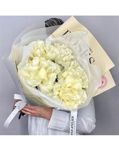 «Paradise» букет с белыми французскими розами Мондиаль Jules flower atelier