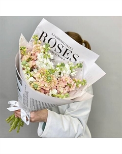 «Арома» букет из ароматной маттиолы Jules flower atelier