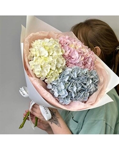 Букет из гортензий 3 шт Jules flower atelier