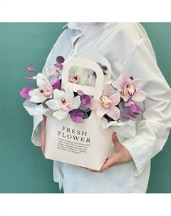 «Магнолия» композиция из орхидеи Jules flower atelier