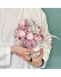 «Райский сад» композиция из стабилизированных роз и гортензий Jules flower atelier