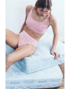 Трусы-стринги высокие бесшовные в рубчик Befree