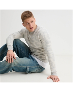 Свитеры и кардиганы Guess