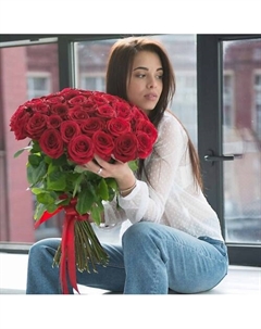 Букет из 39 красных роз, Эквадор 60 см Пять цветов