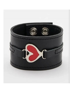 Широкий кожаный браслет с сердцем Xenia dukova