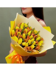 Букет из рыже-желтых тюльпанов Букетная лавка