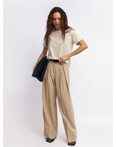 Прямые брюки со складками-стрелками Zolla