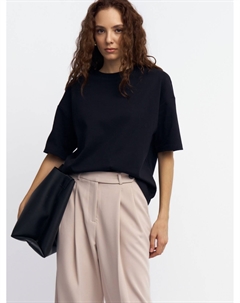 Однотонная оверсайз футболка из хлопка Zolla